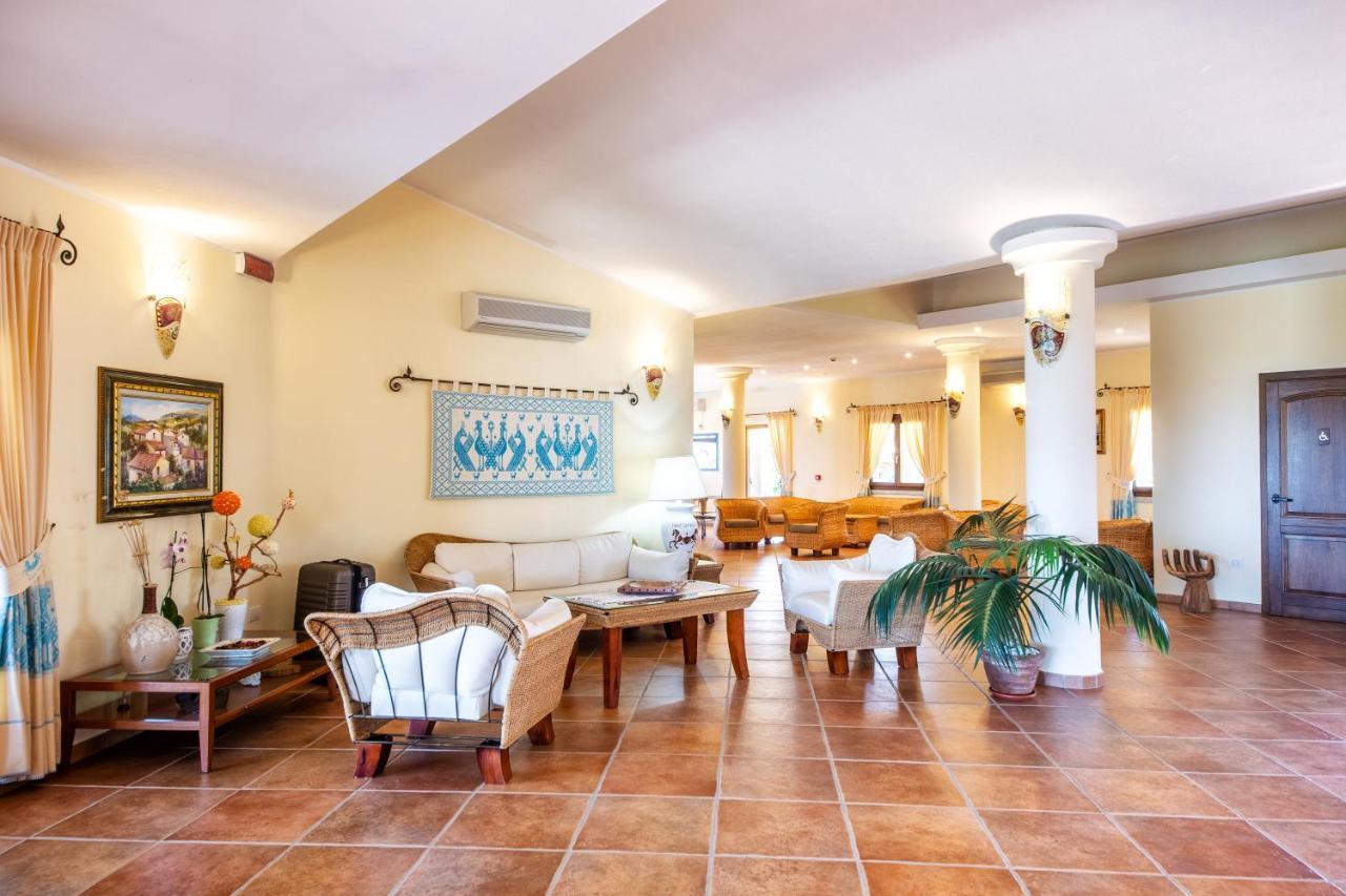 Hotel Costa Caddu San Teodoro  Εξωτερικό φωτογραφία