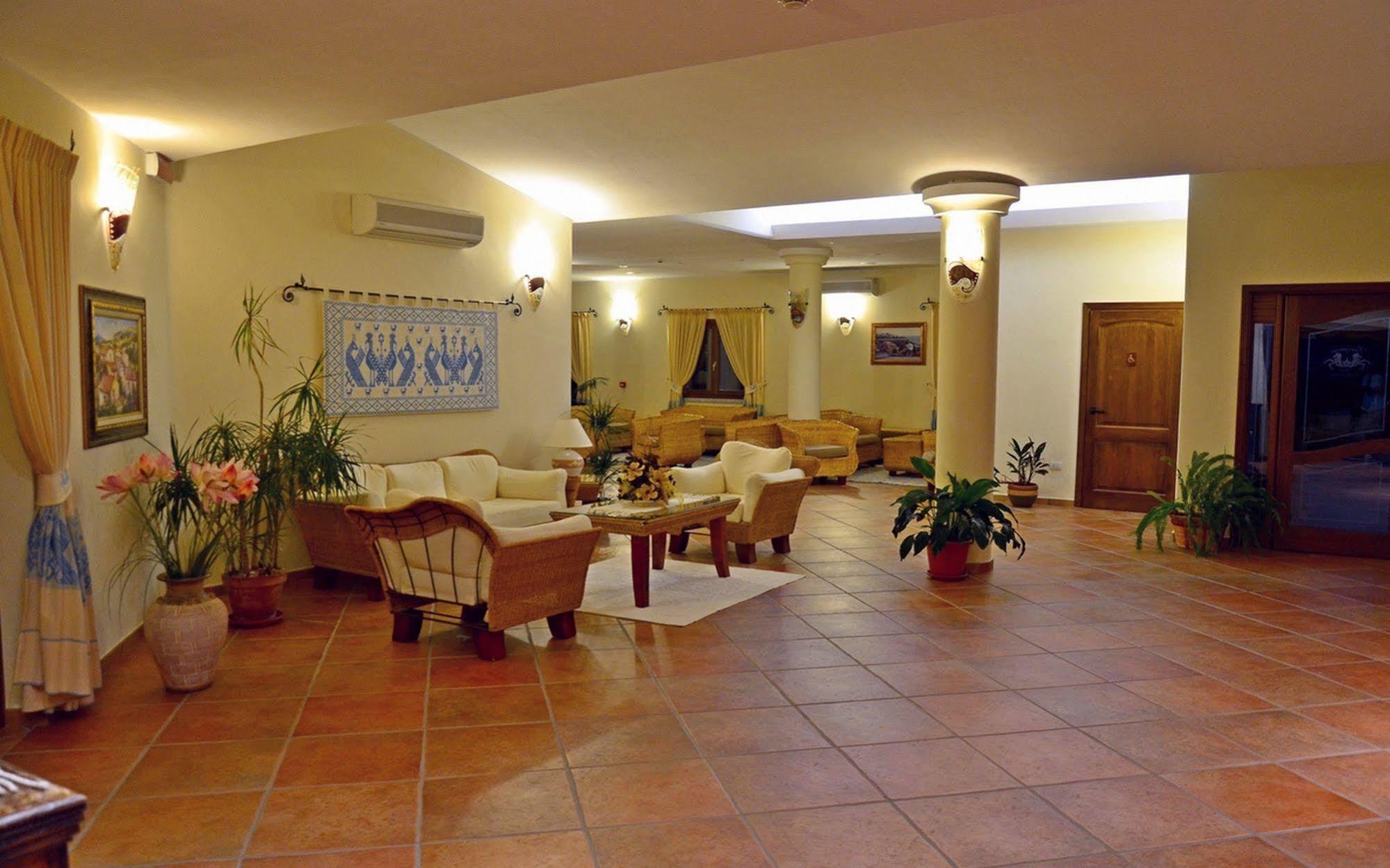 Hotel Costa Caddu San Teodoro  Εξωτερικό φωτογραφία