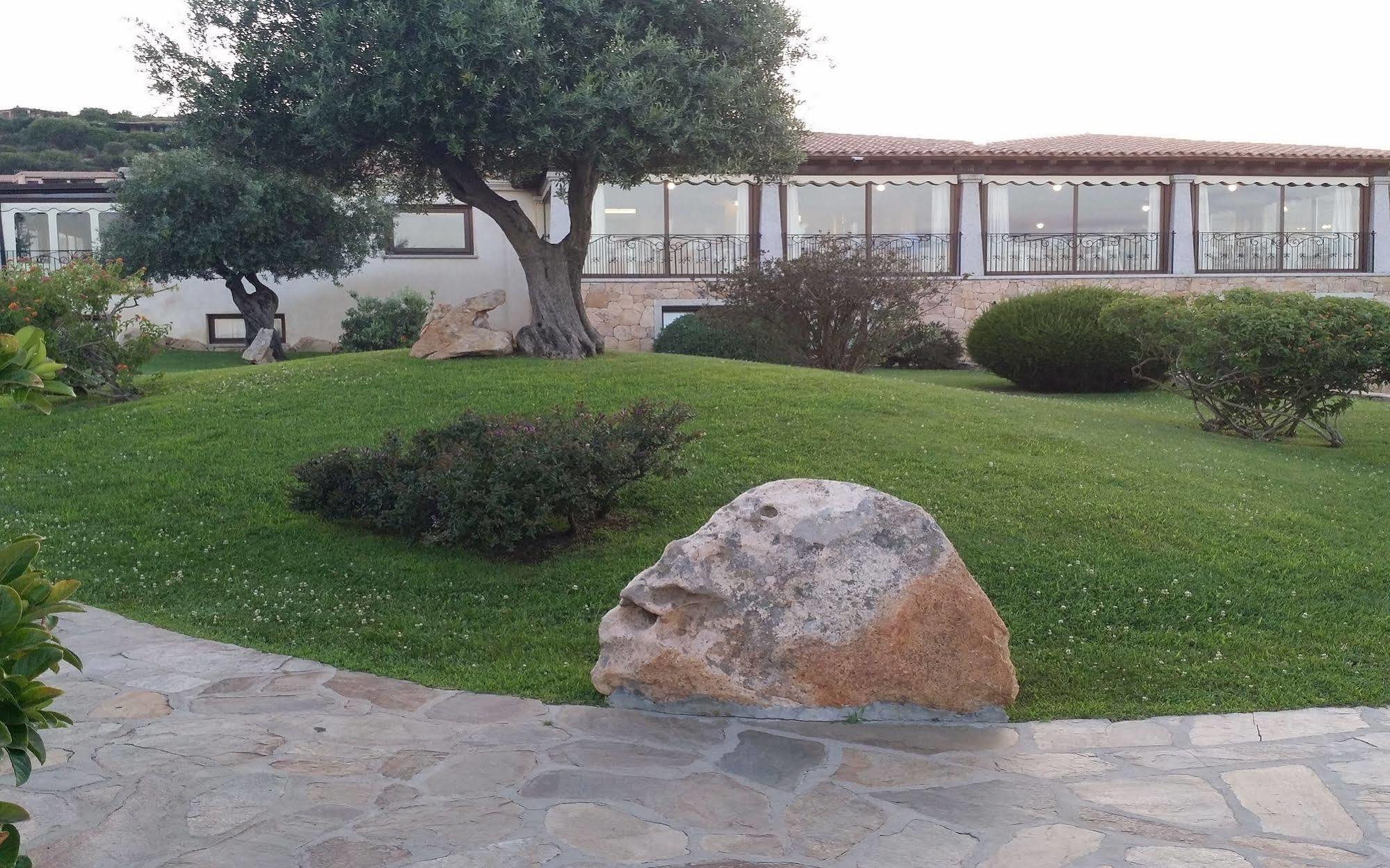 Hotel Costa Caddu San Teodoro  Εξωτερικό φωτογραφία