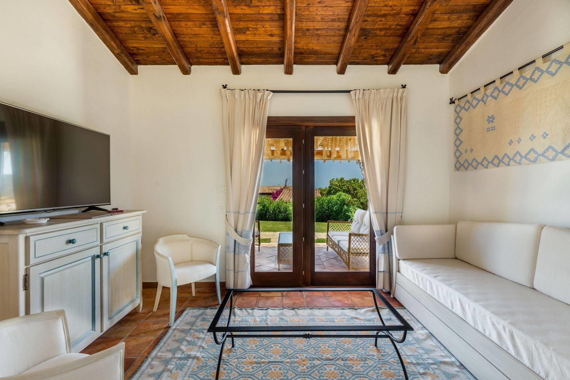 Hotel Costa Caddu San Teodoro  Εξωτερικό φωτογραφία
