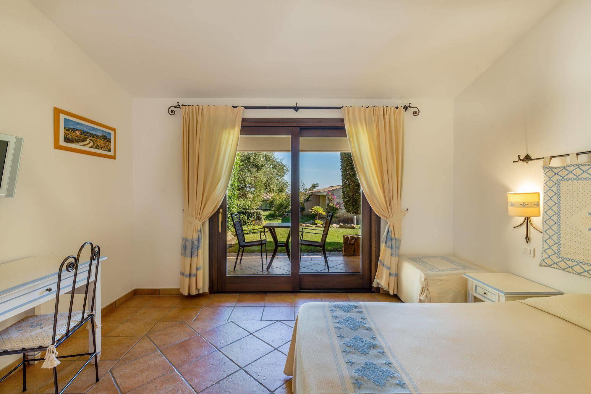 Hotel Costa Caddu San Teodoro  Εξωτερικό φωτογραφία